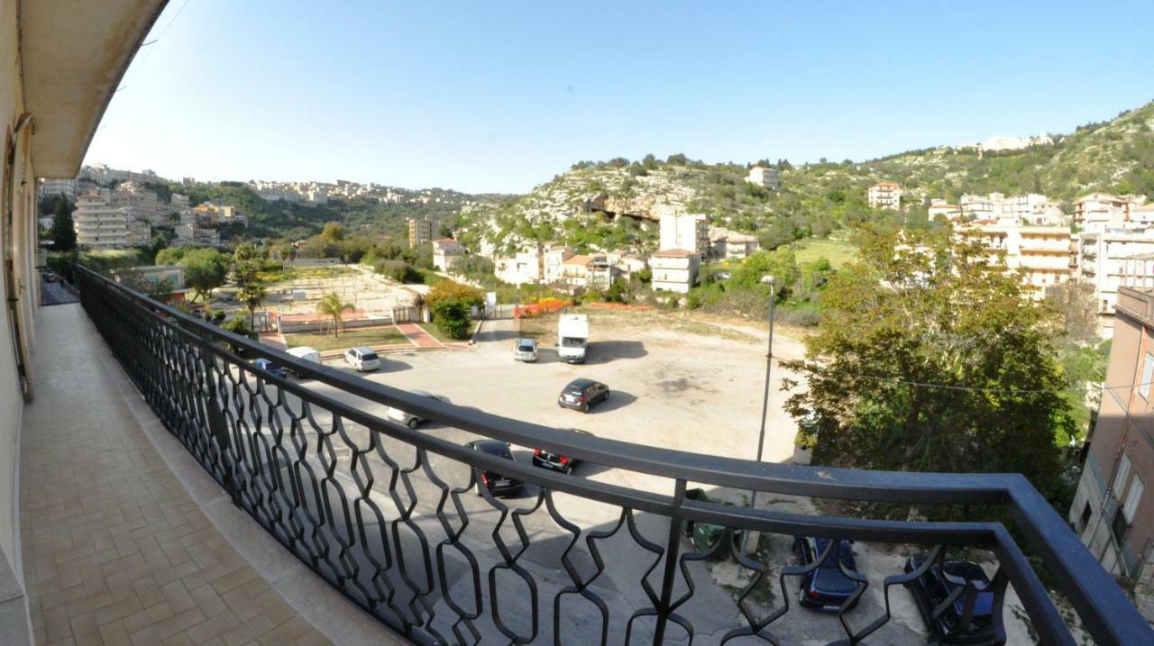 Casa Fontana Villa Modica Buitenkant foto