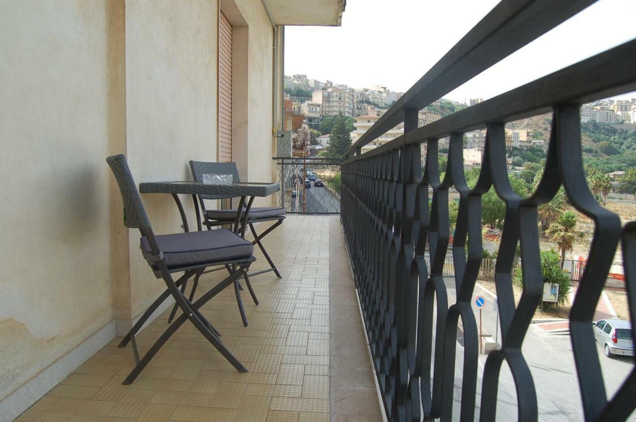 Casa Fontana Villa Modica Buitenkant foto